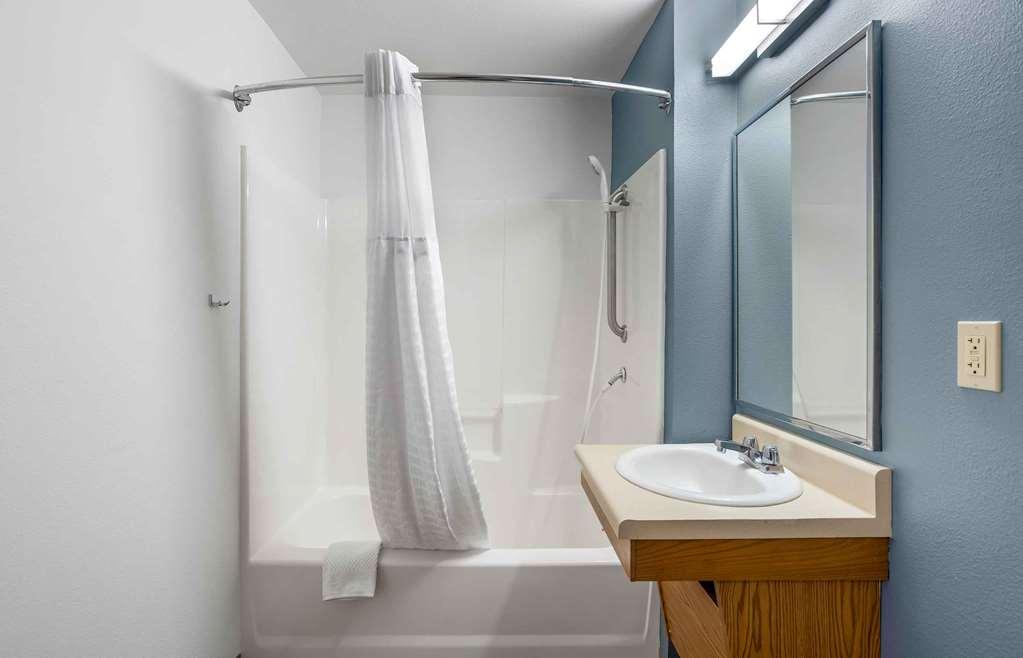 Extended Stay America Select Suites - Tampa - Brandon - East Heartland 客房 照片