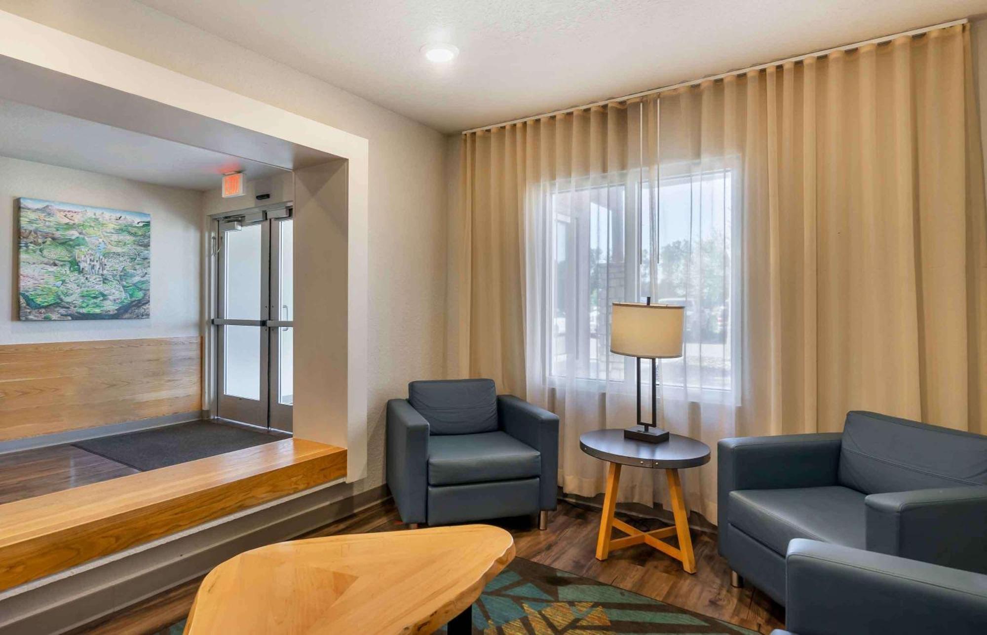 Extended Stay America Select Suites - Tampa - Brandon - East Heartland 外观 照片