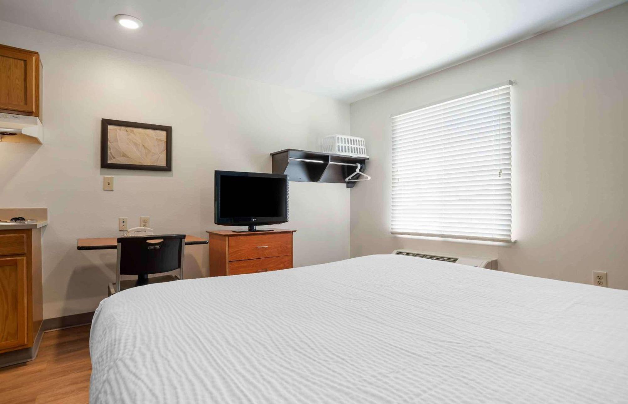 Extended Stay America Select Suites - Tampa - Brandon - East Heartland 外观 照片