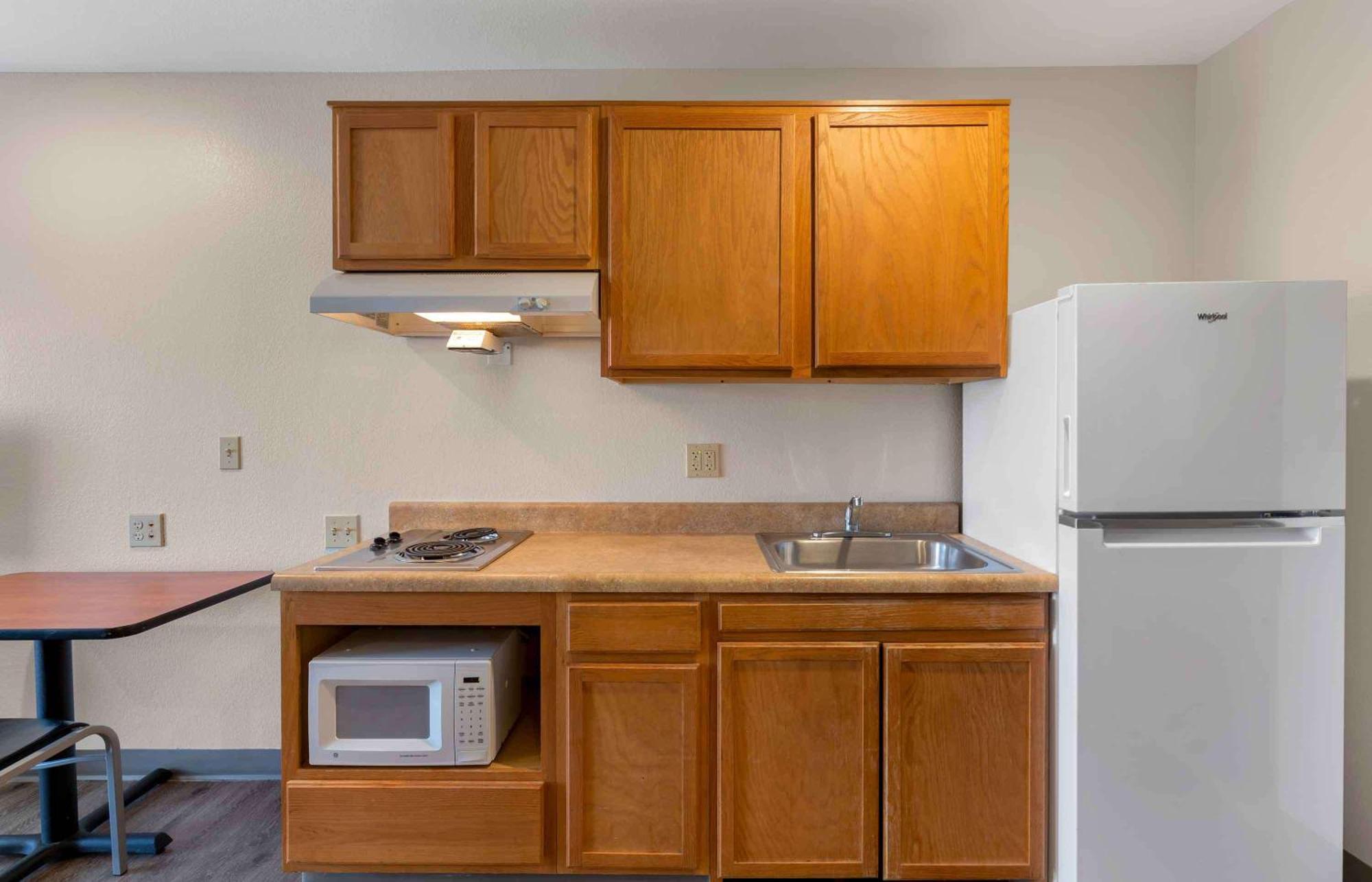 Extended Stay America Select Suites - Tampa - Brandon - East Heartland 外观 照片