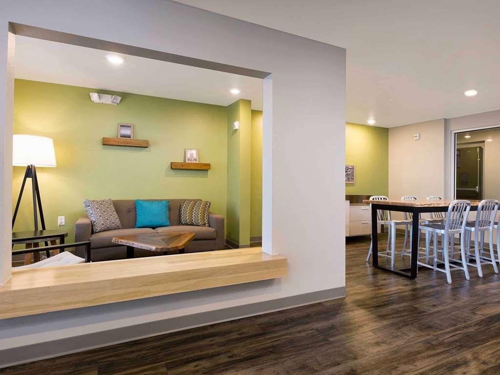 Extended Stay America Select Suites - Tampa - Brandon - East Heartland 内观 照片