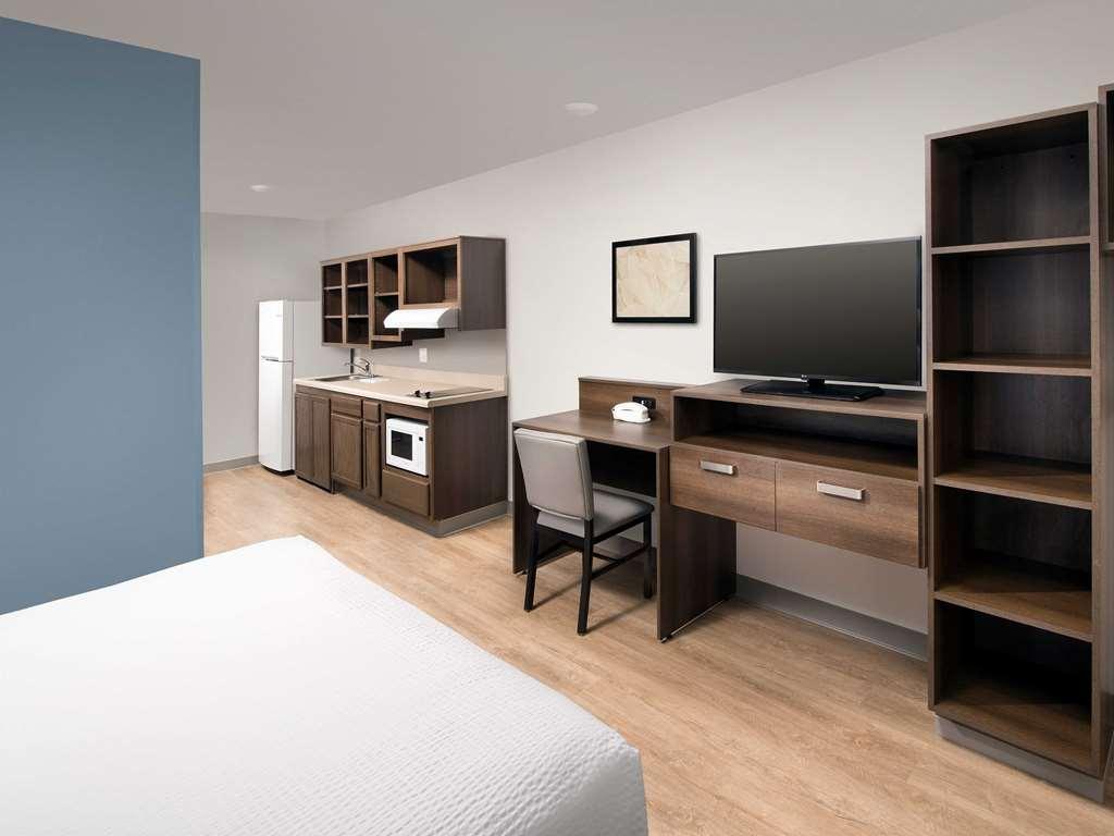 Extended Stay America Select Suites - Tampa - Brandon - East Heartland 客房 照片